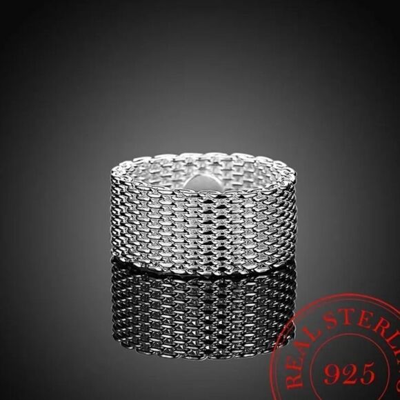 Elegant 925 Sterling Silver Mesh Ring - Picture 6 of 10